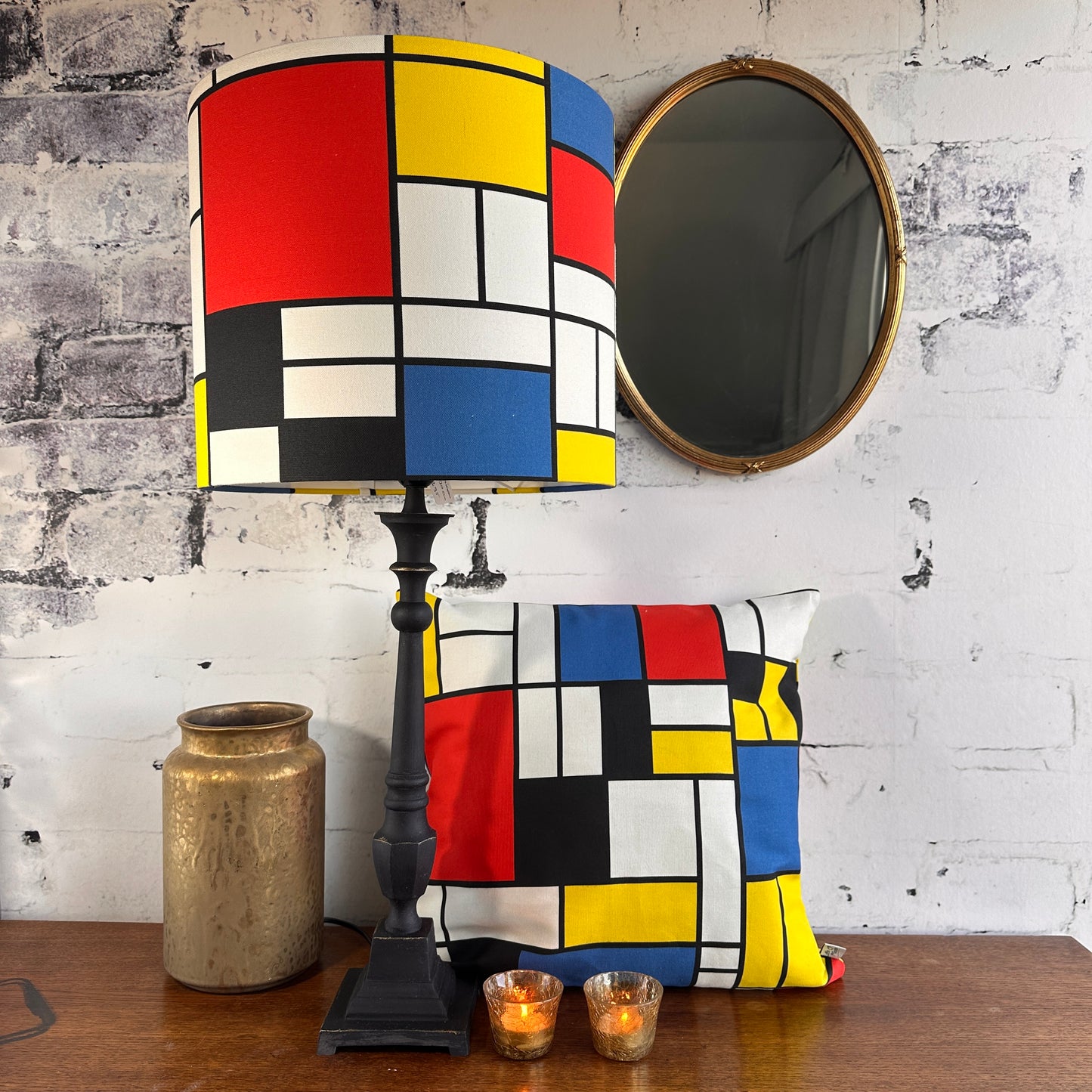 KUSSEN 'MONDRIAAN'