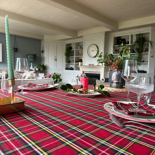 TAFELKLEED RODE KERST RUIT