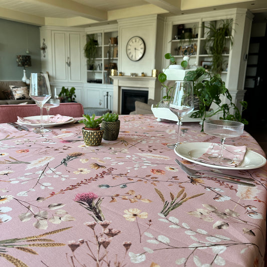 TAFELKLEED DROOGBLOEMEN