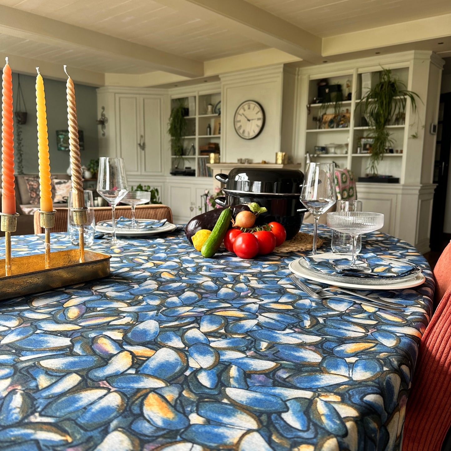 NIEUW!!!   TAFELKLEED MOSSEL SCHELP