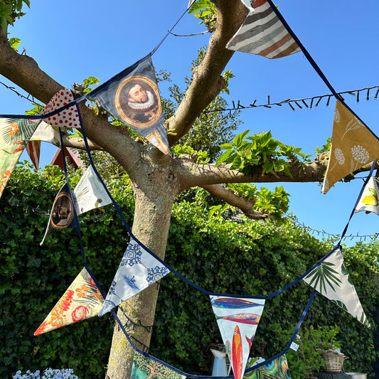 NIEUW!!!!! BLAUWE FEESTELIJKE STOFFEN VLAGGEN SLINGER