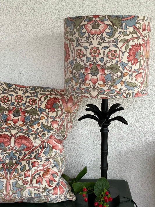 KLEURRIJKE BLOEMEN SIERKUSSEN VELOURS